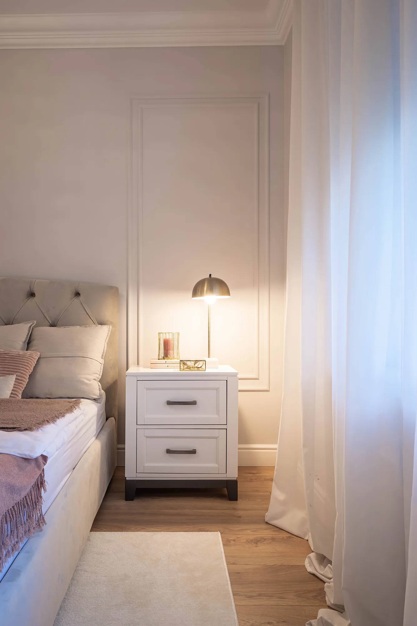 Amenajare interioara rezidentiala — APARTAMENT ELEGANT CU ACCENTE MODERNE, stil tranzitional, Timisoara. Imagine 11 din 14