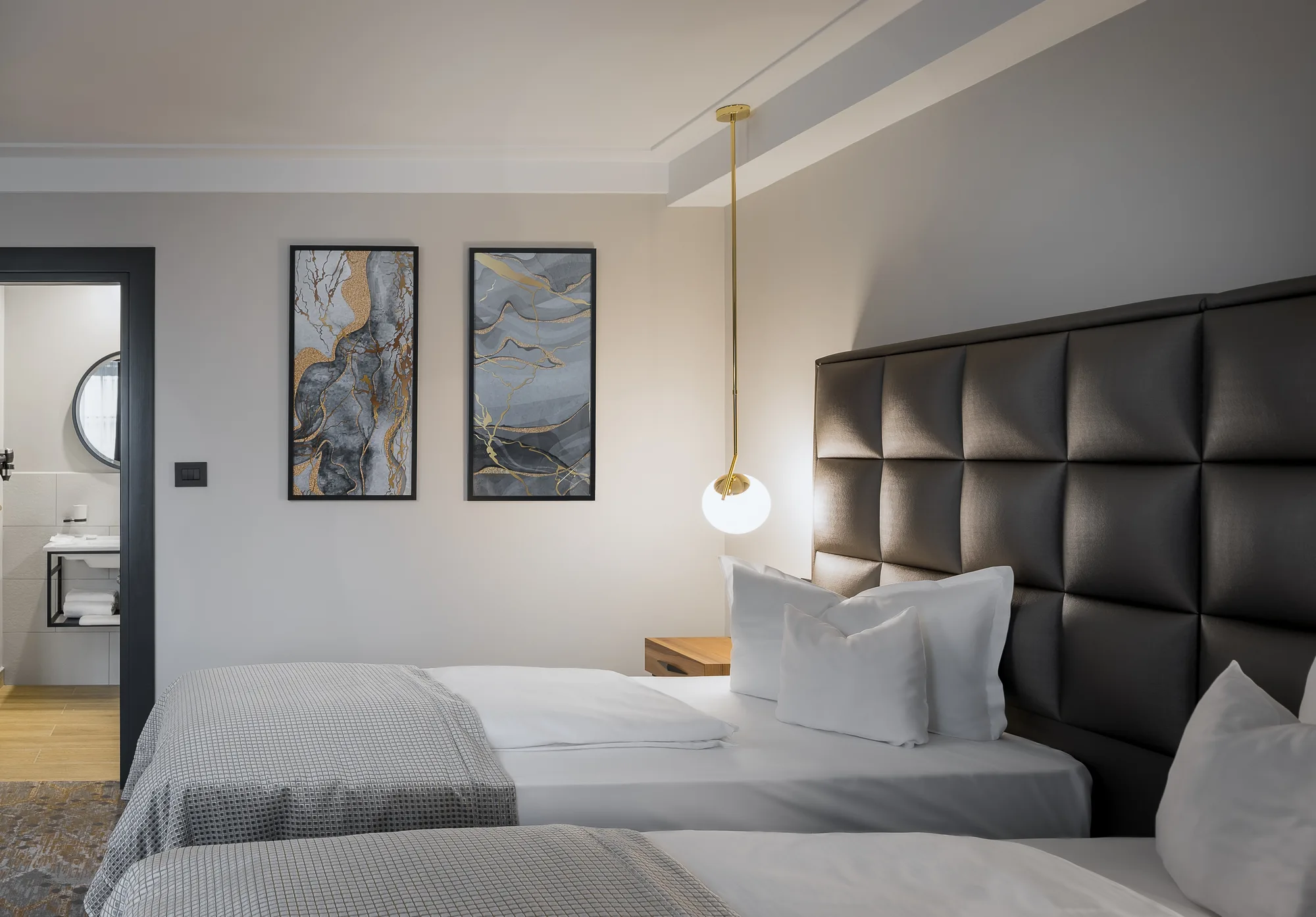 Amenajare interioara comerciala — DONNA ANA BOUTIQUE HOTEL, stil contemporan cu accente glam, Timisoara. Imagine 3 din 20