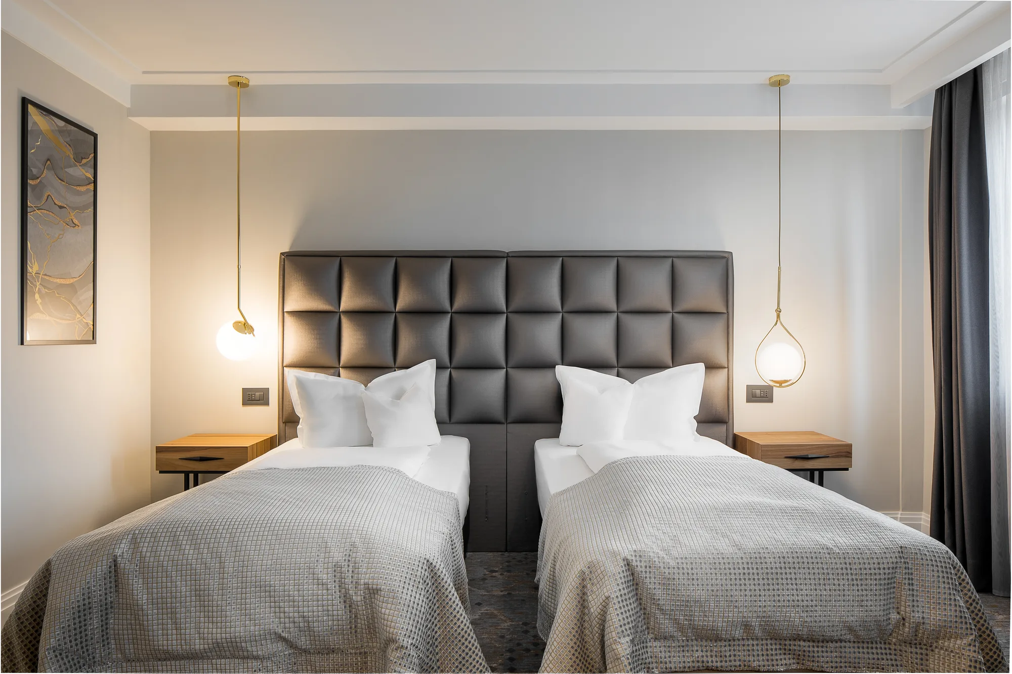 Amenajare interioara comerciala — DONNA ANA BOUTIQUE HOTEL, stil contemporan cu accente glam, Timisoara. Imagine 5 din 20