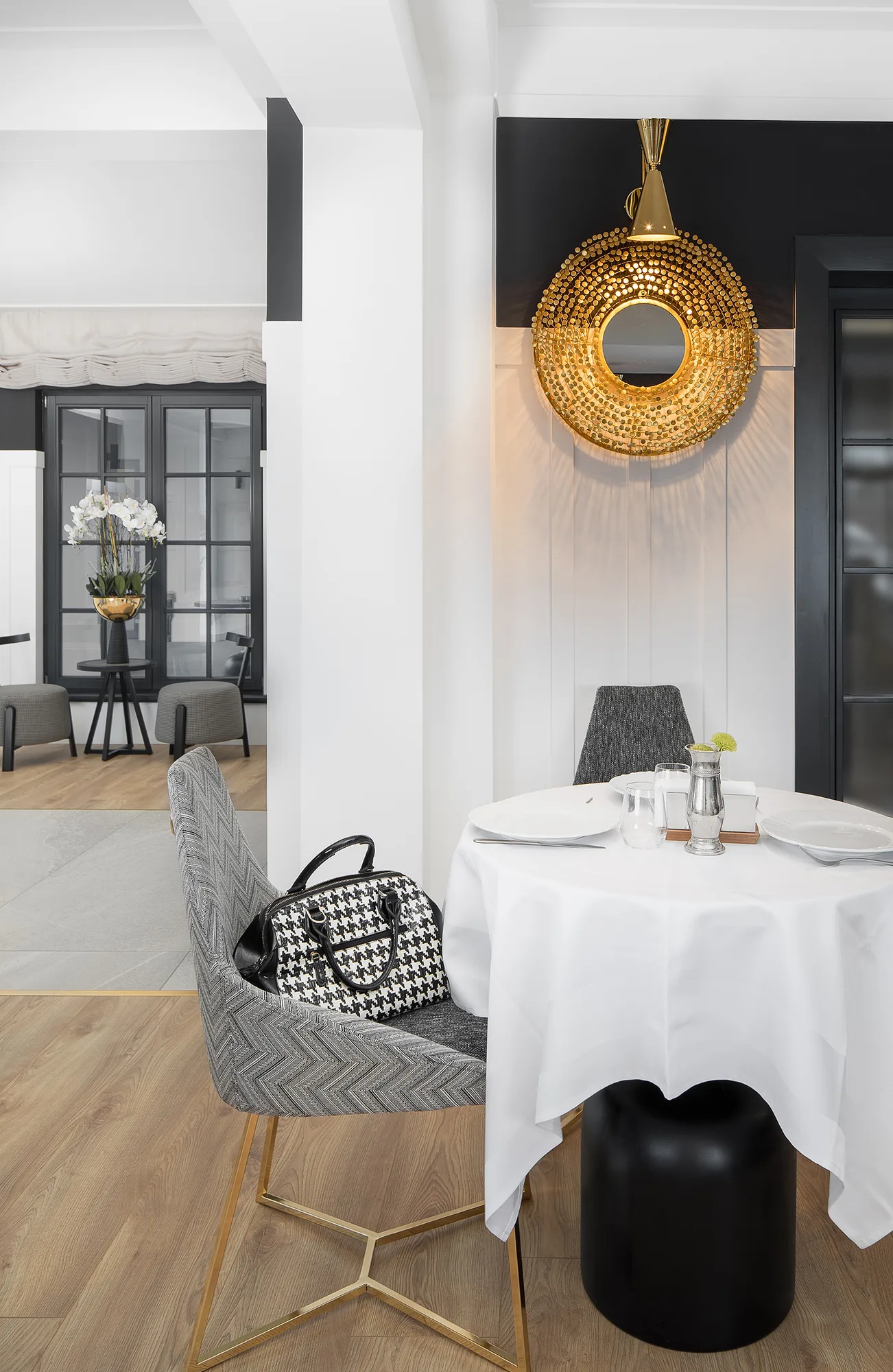 Amenajare interioara comerciala — DONNA ANA BOUTIQUE HOTEL, stil contemporan cu accente glam, Timisoara. Imagine 11 din 20