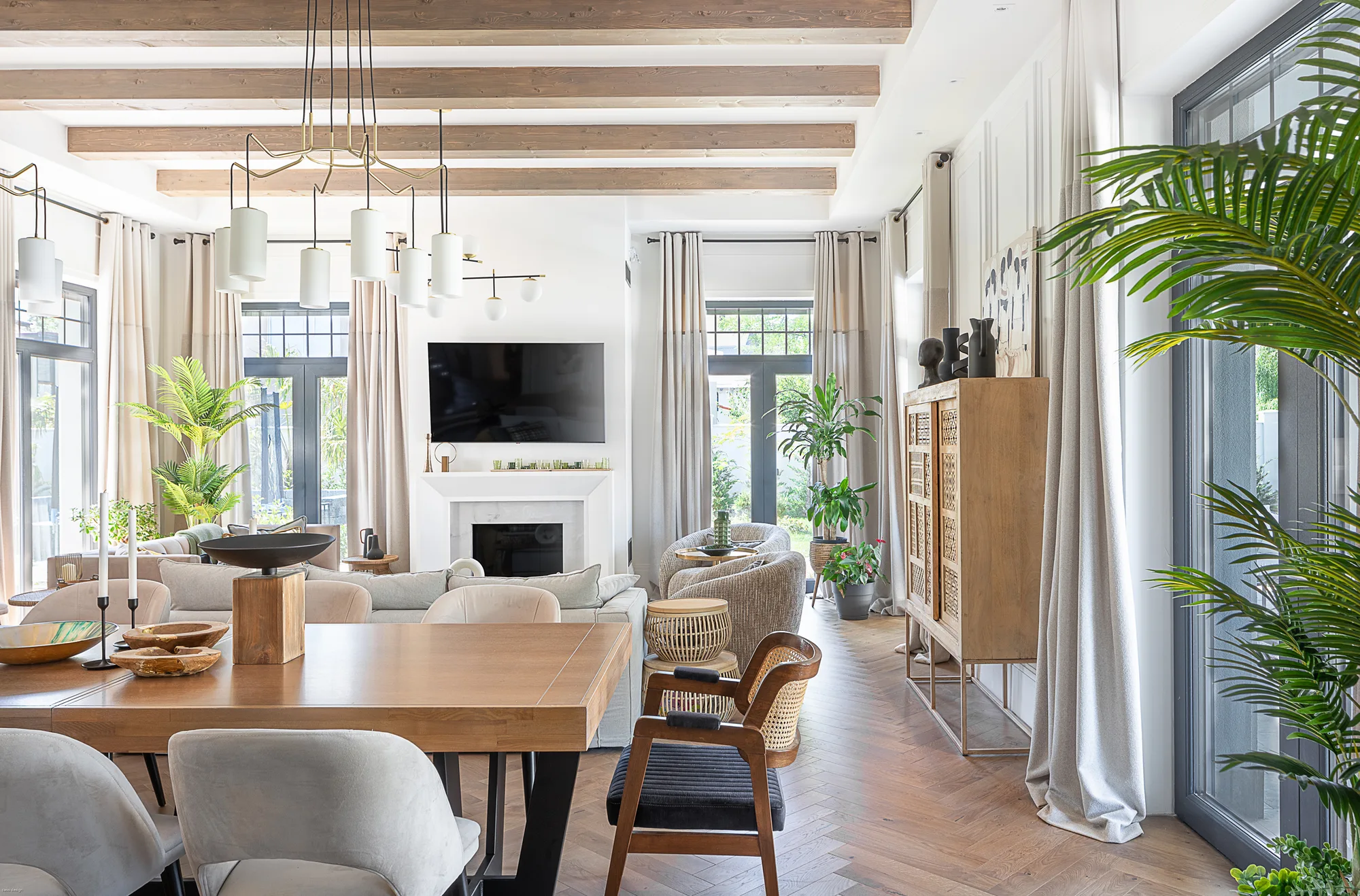 Amenajare interioara rezidentiala — VILA IN STIL FARMHOUSE CONTEMPORAN, stil farmhouse si rustic, Dumbravita. Imagine 17 din 22