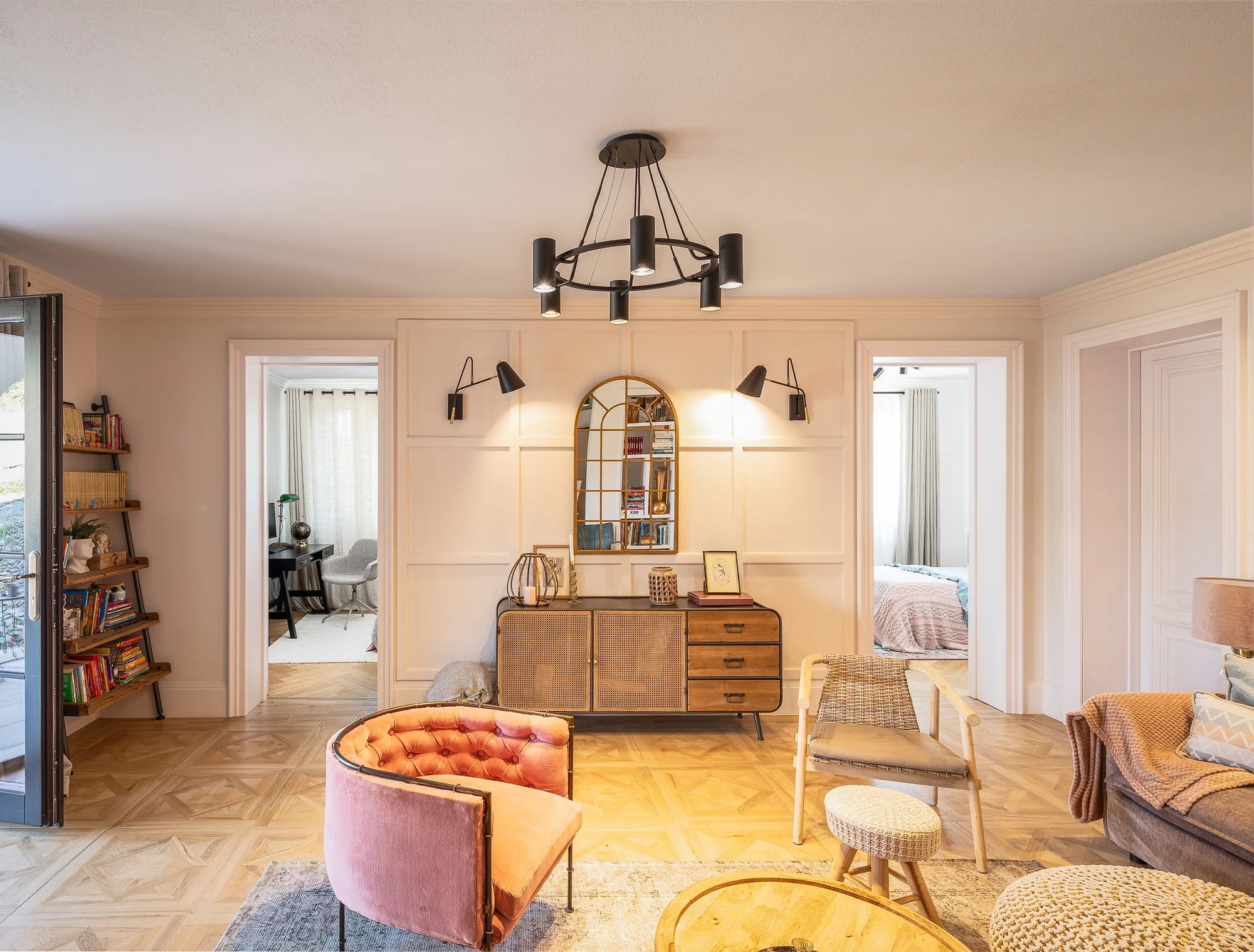 Amenajare interioara rezidentiala — VILA FARMHOUSE RUSTIC, stil farmhouse si rustic, Baia de Arama, jud Mehedinti. Imagine 3 din 12