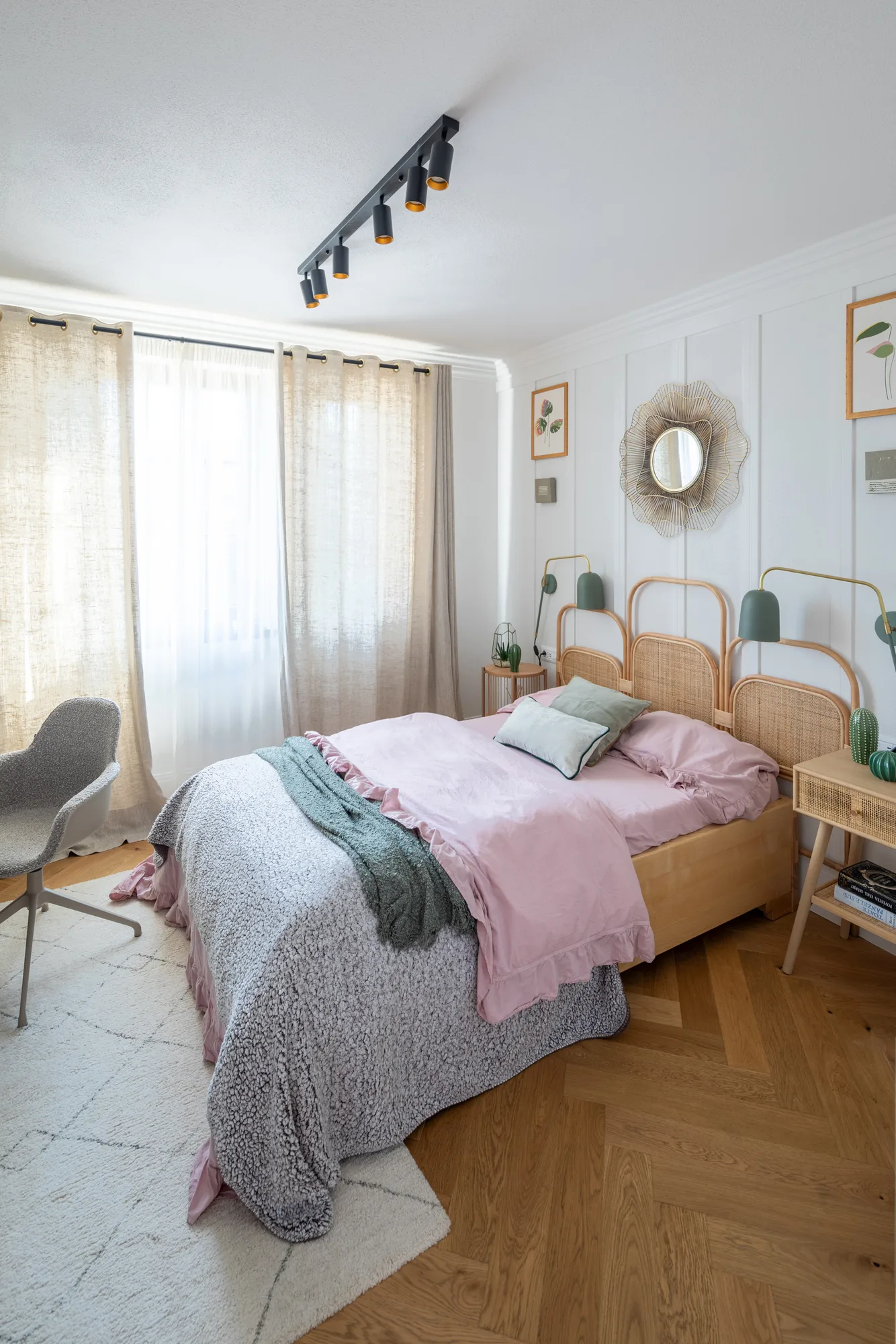 Amenajare interioara rezidentiala — VILA FARMHOUSE RUSTIC, stil farmhouse si rustic, Baia de Arama, jud Mehedinti. Imagine 7 din 12