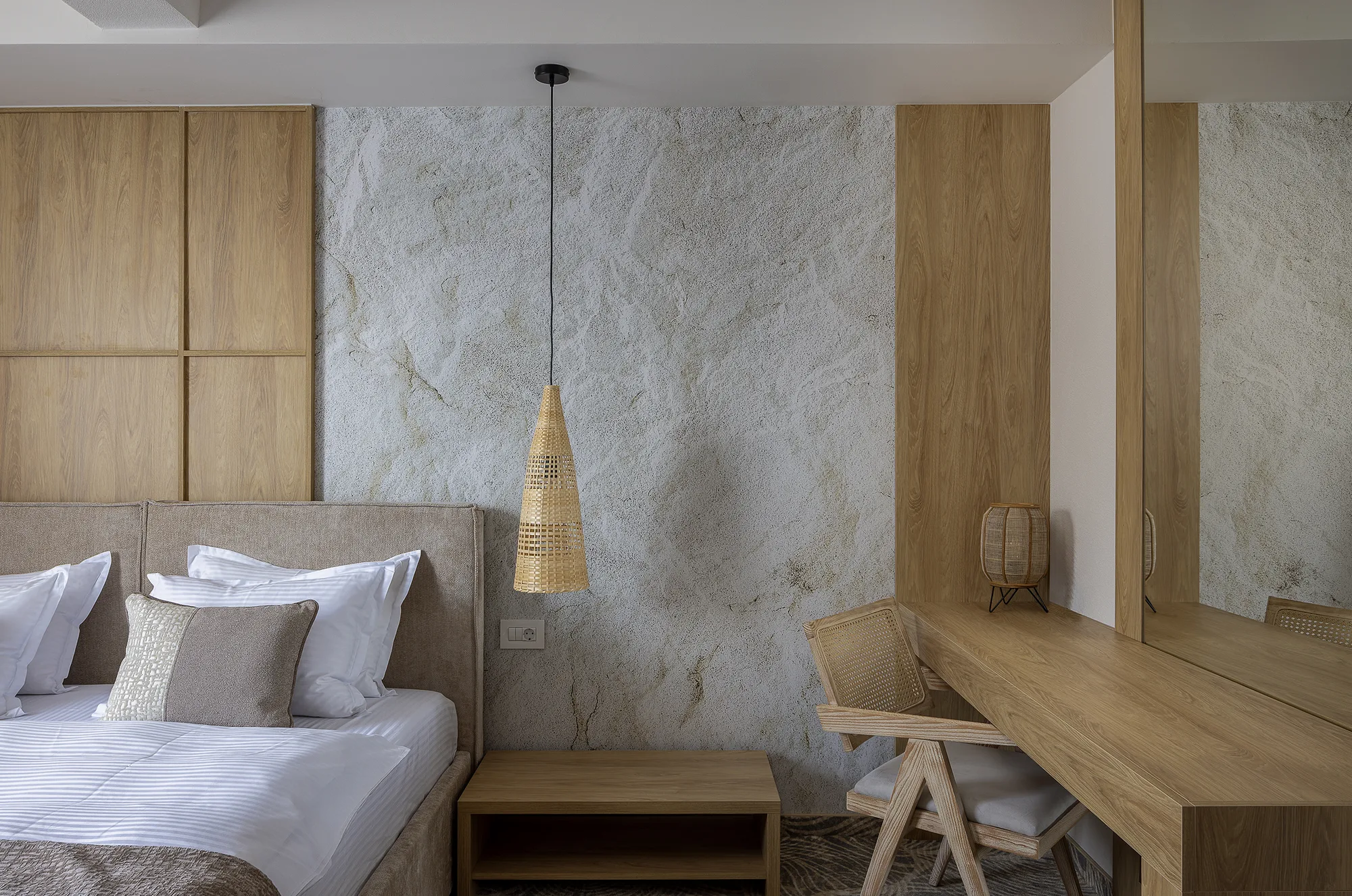Amenajare interioara comerciala — HOTEL SERENITY, stil wabi sabi, Timisoara. Imagine 2 din 18