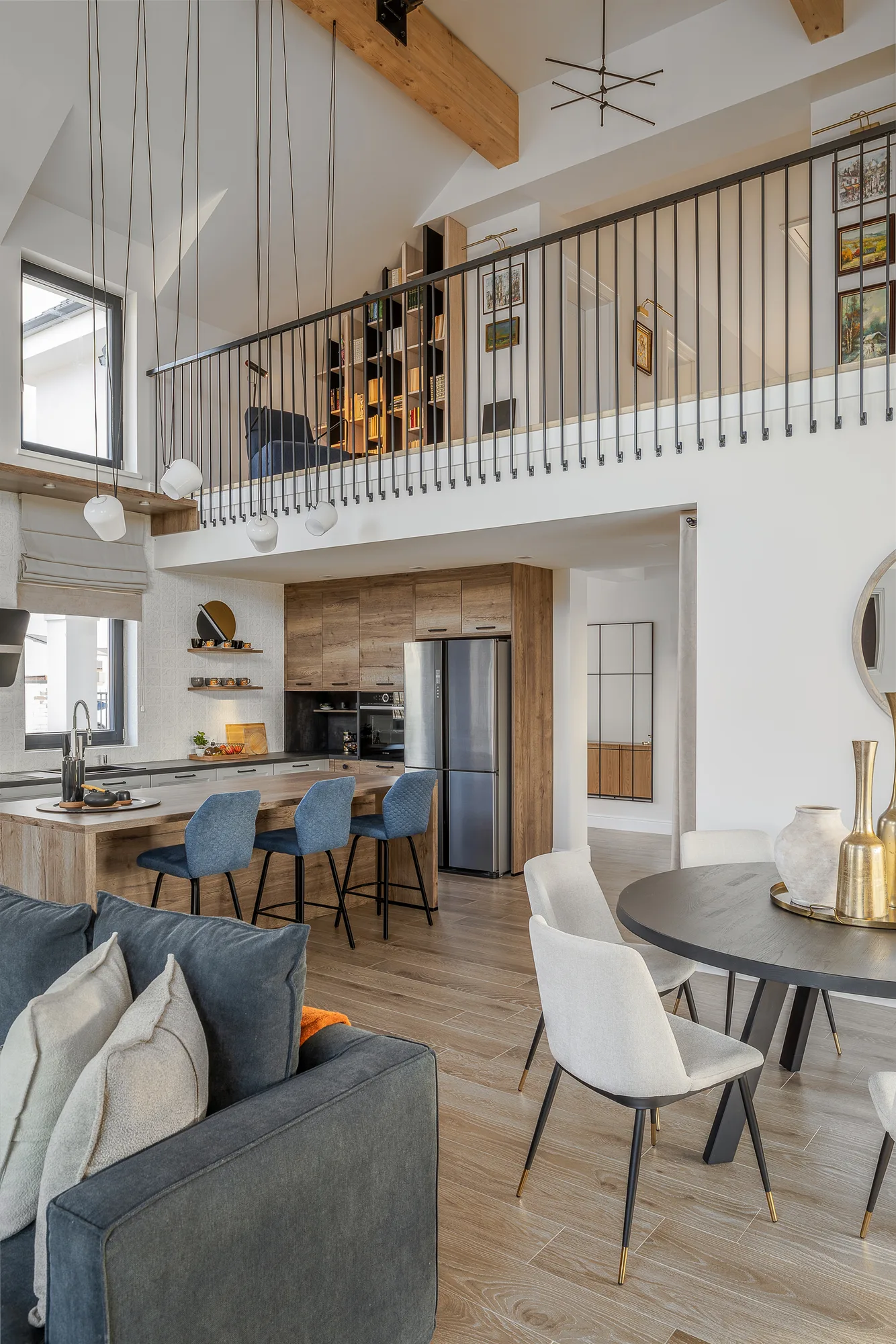 Amenajare interioara rezidentiala — VILA MODERNA CU INFLUENTE SCANDINAVE, stil contemporan, Timisoara. Imagine 6 din 15