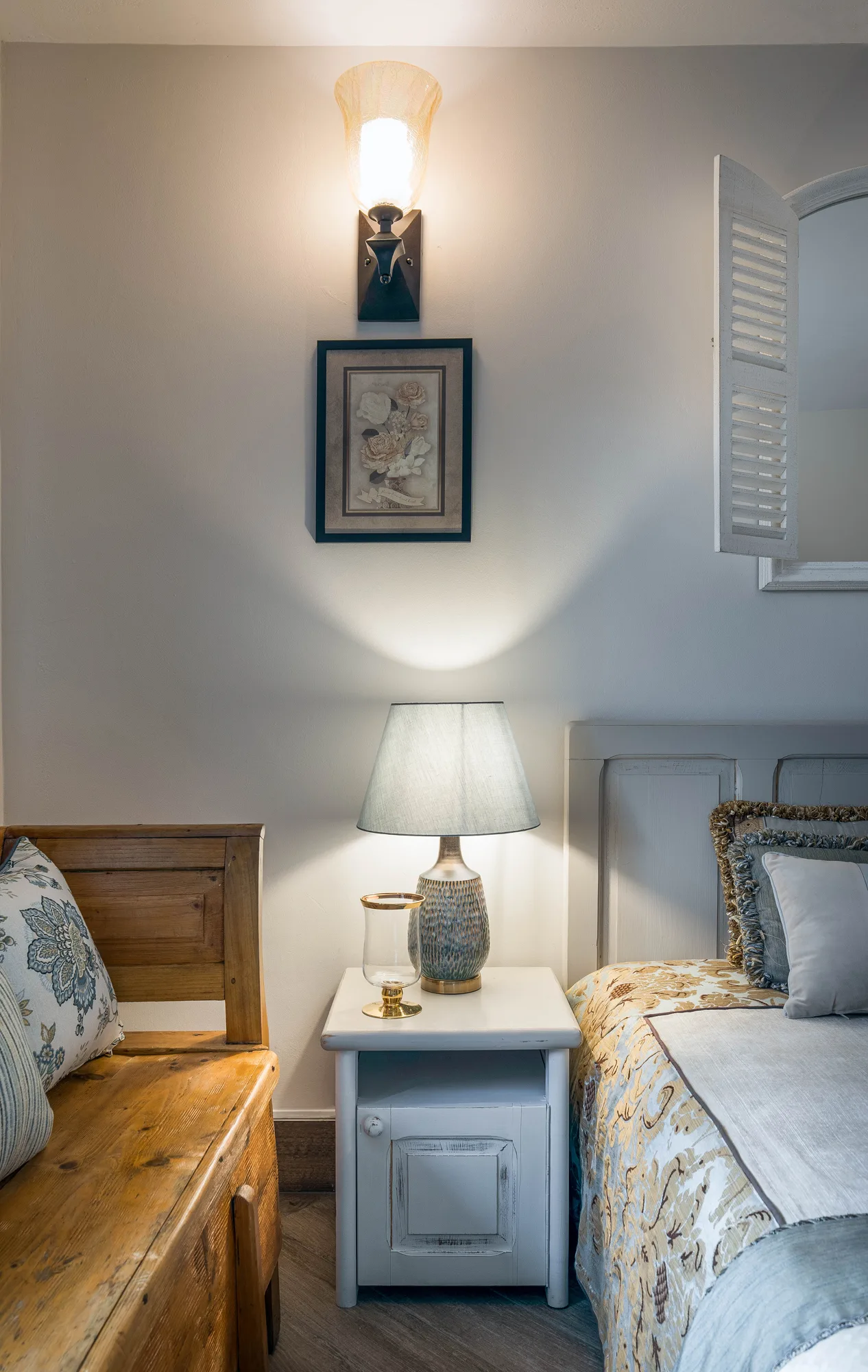 Amenajare interioara rezidentiala — Casa de familie – rafinament rustic cu influente clasice, stil farmhouse si rustic, Garana, jud Caras. Imagine 13 din 14