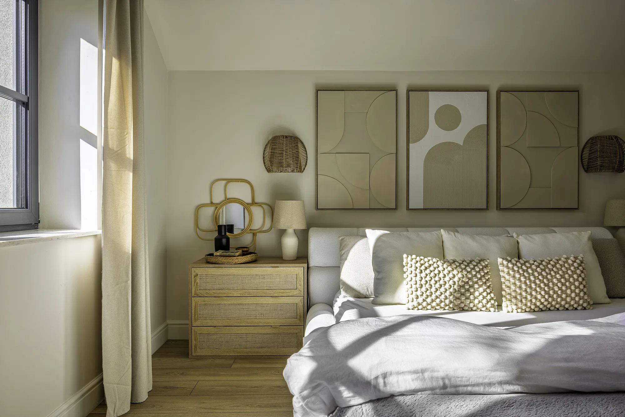 Amenajare interioara rezidentiala — Refugiu Montan Contemporan, stil farmhouse si rustic, Banatul Montan. Imagine 12 din 17