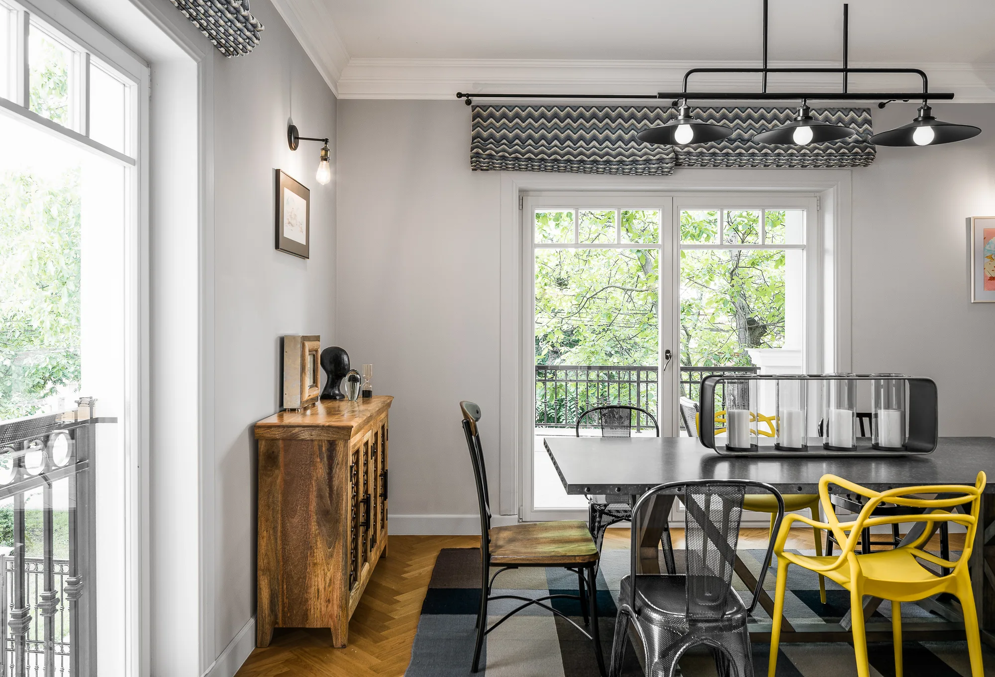 Amenajare interioara rezidentiala — CASA BURLACULUI, stil industrial, Timisoara. Imagine 1 din 6